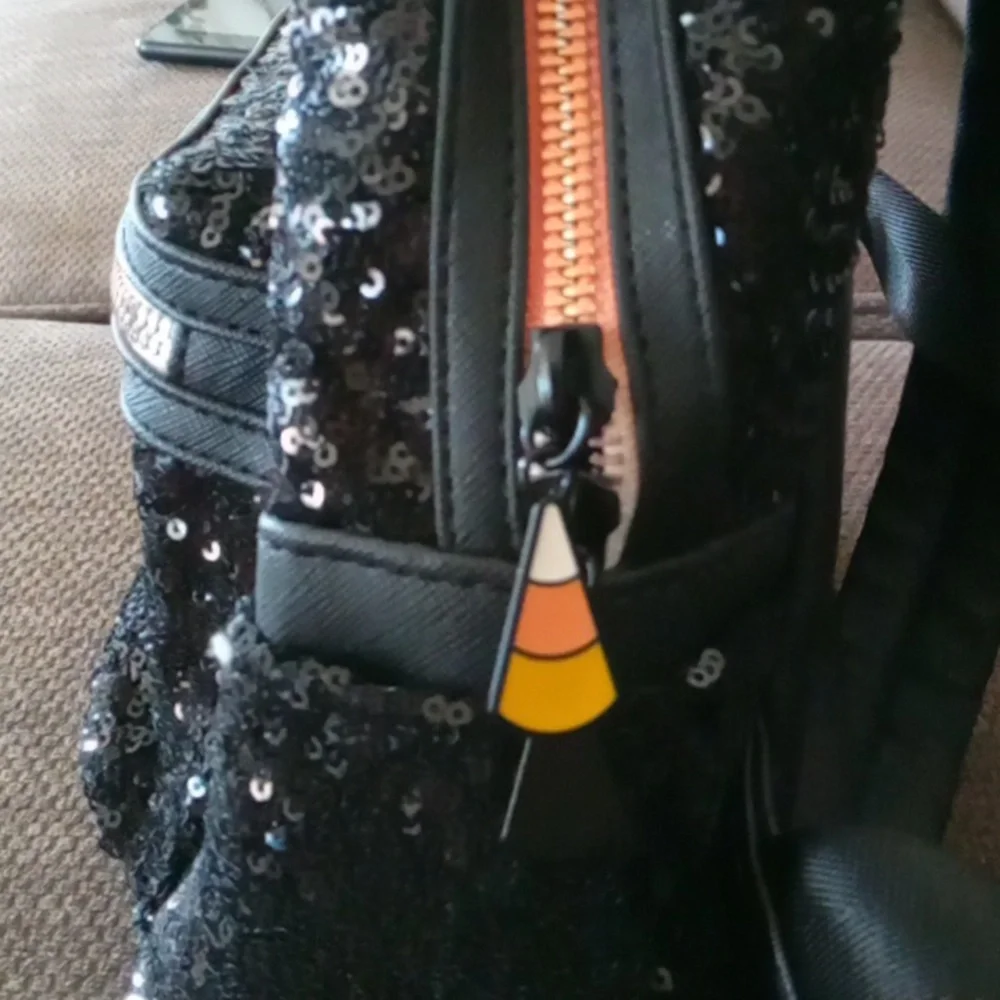 Loungefly excellent black